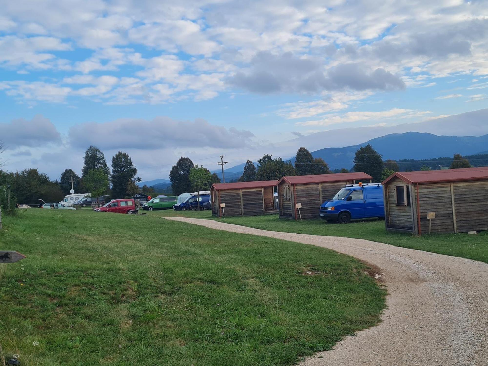 Campingplatz Camp The Sunrise Hill